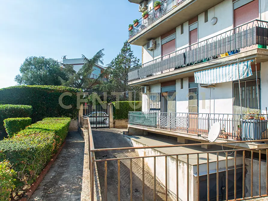 Immagine 32 di Bilocale in vendita  in Via Madonna di Fatima 71 a Gravina Di Catania