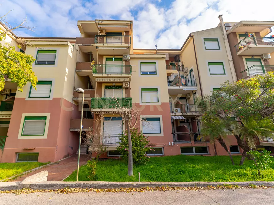 Immagine 3 di Appartamento in vendita  in Contrada Pietrenere n17 a Giardini-Naxos