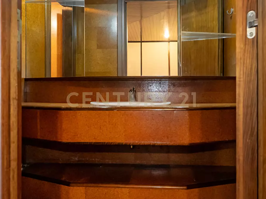 Immagine 32 di Villa in vendita  in Via dei Maceratoi 4 a Acireale