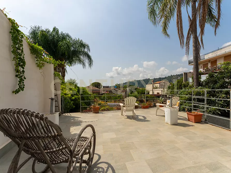 Immagine 35 di Casa indipendente in vendita  in Via Ariazzi 13 a Acireale