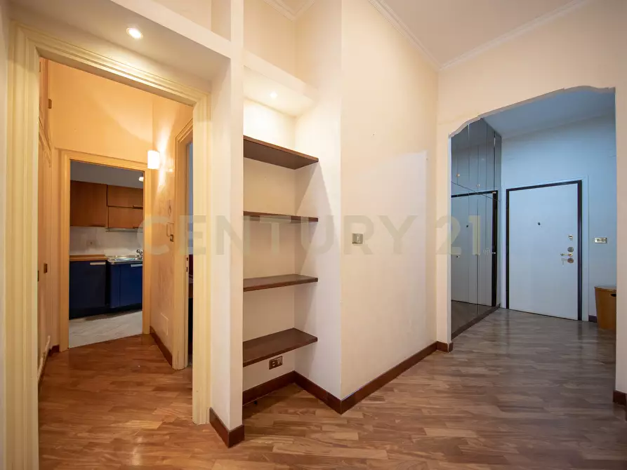 Immagine 23 di Trilocale in vendita  in Via Bevagna 56 a Roma