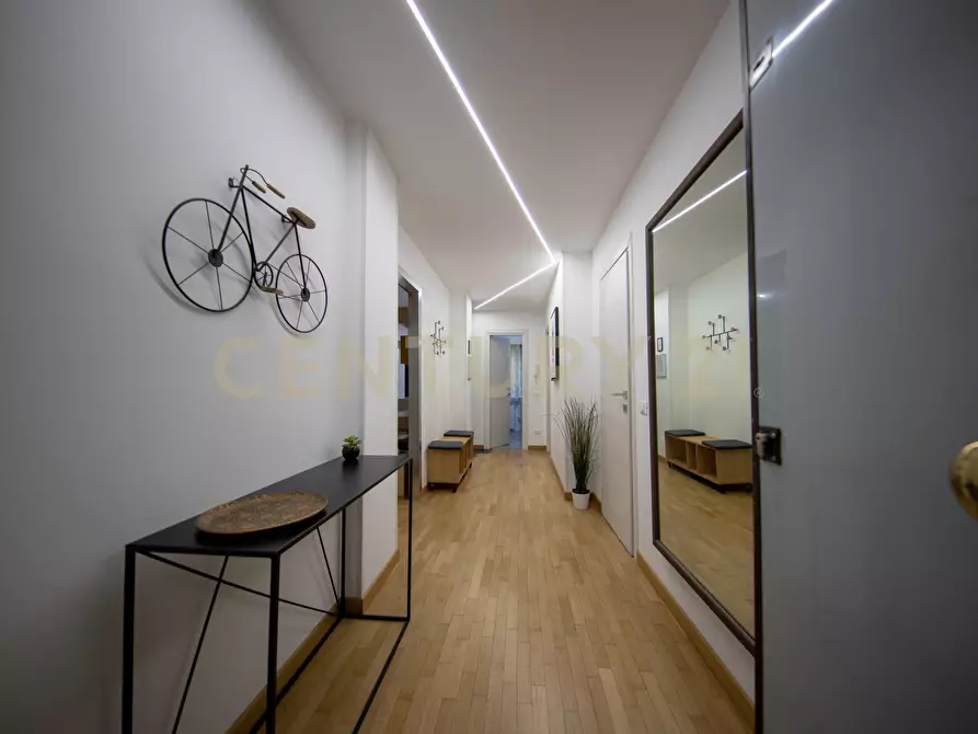 Immagine 37 di Bilocale in vendita  in Via della Bufalotta 15 a Roma