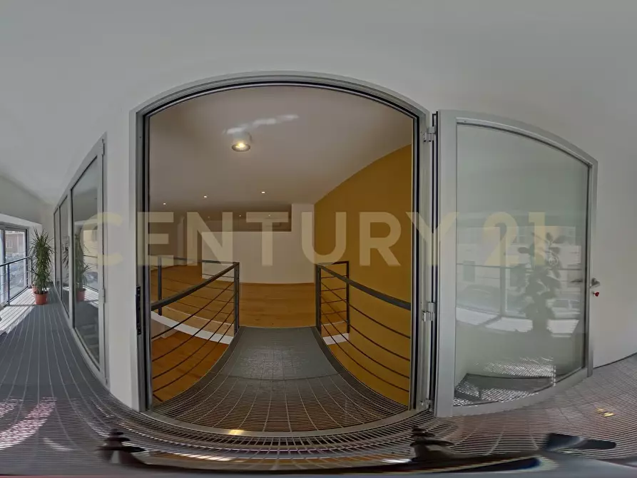 Immagine 23 di Loft/Open space in vendita  in Via dell'Olmata 30 a Roma