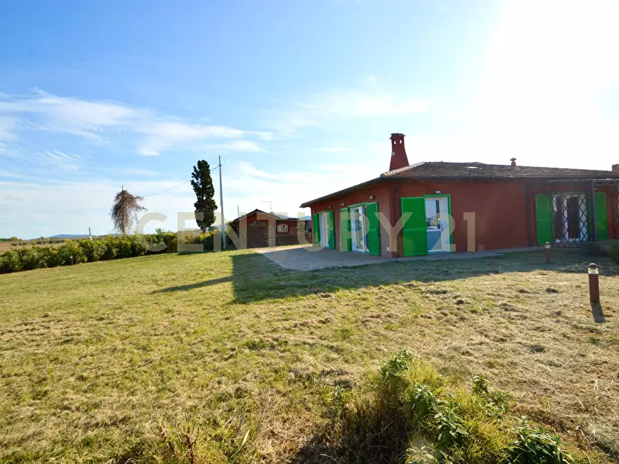 Immagine 35 di Casa indipendente in vendita  a Grosseto