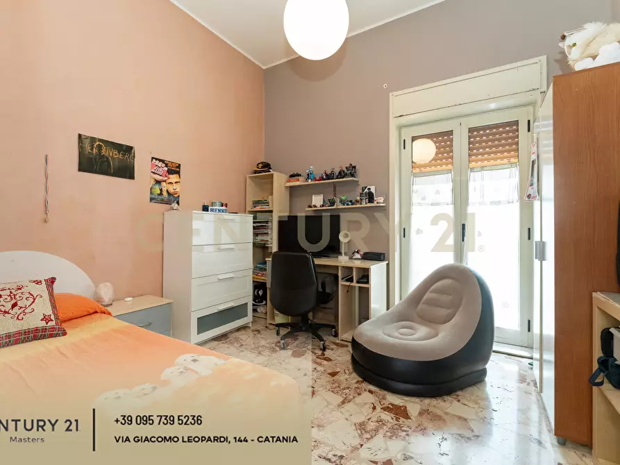 Immagine 14 di Pentalocale in vendita  in Via Isole Eolie 126 a Paterno'