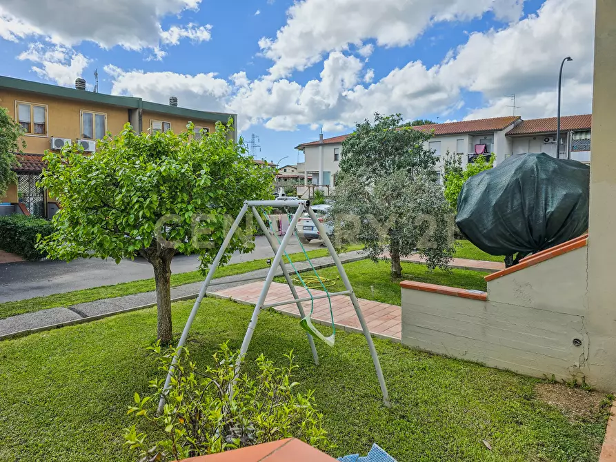 Immagine 12 di Casa bifamiliare in vendita  in Via Rosolino Pilo 20 a Grosseto