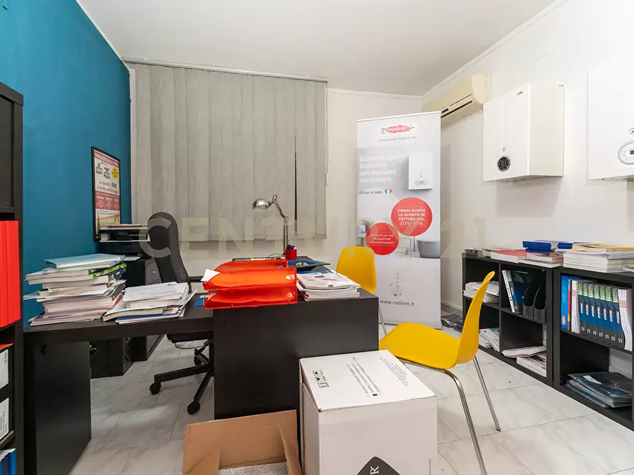 Immagine 14 di Ufficio in vendita  in Via Grazia Deledda 17/A a Catania