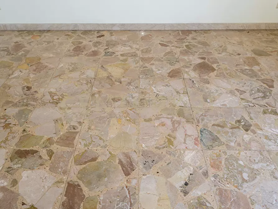 Immagine 29 di Trilocale in vendita  in Via Novaluce 48 a Tremestieri Etneo