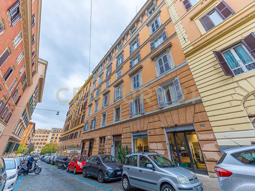 Immagine 31 di Bilocale in affitto  in Via Agostino Bertani a Roma