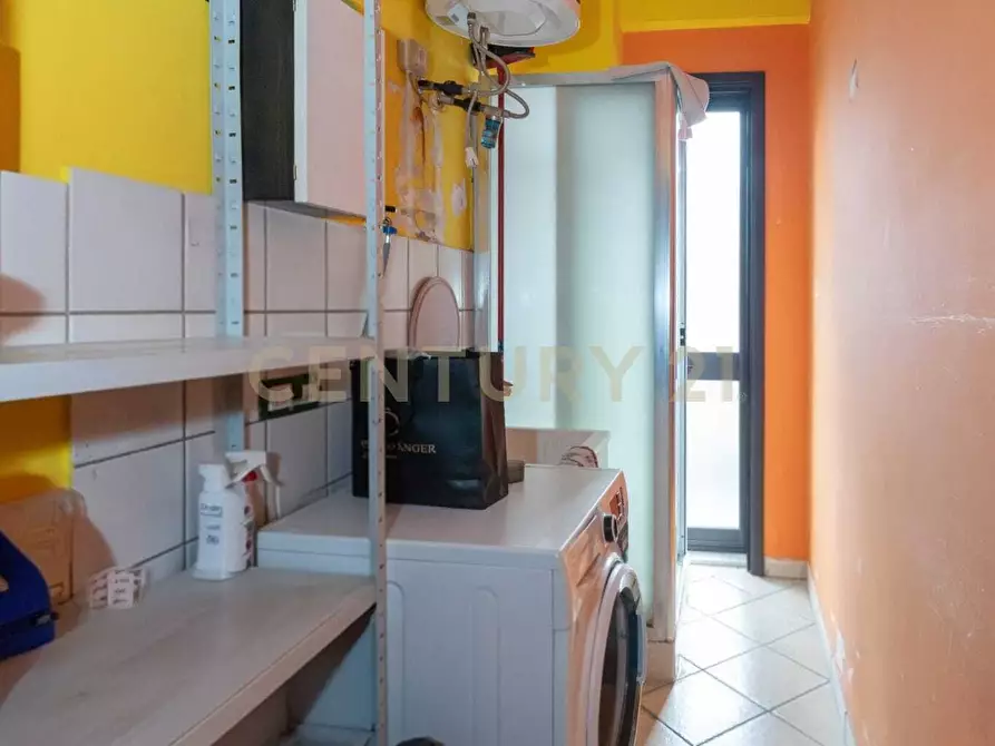 Immagine 13 di Trilocale in vendita  in Corso San Vito 128 a Catania