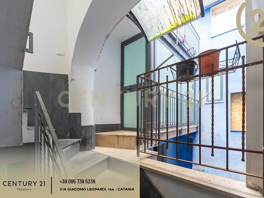 Immagine 18 di Casa indipendente in vendita  in Via Zaccà Rosolia 11 a Catania