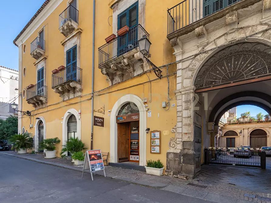 Immagine 44 di Bilocale in vendita  in Via Crociferi 60 a Catania
