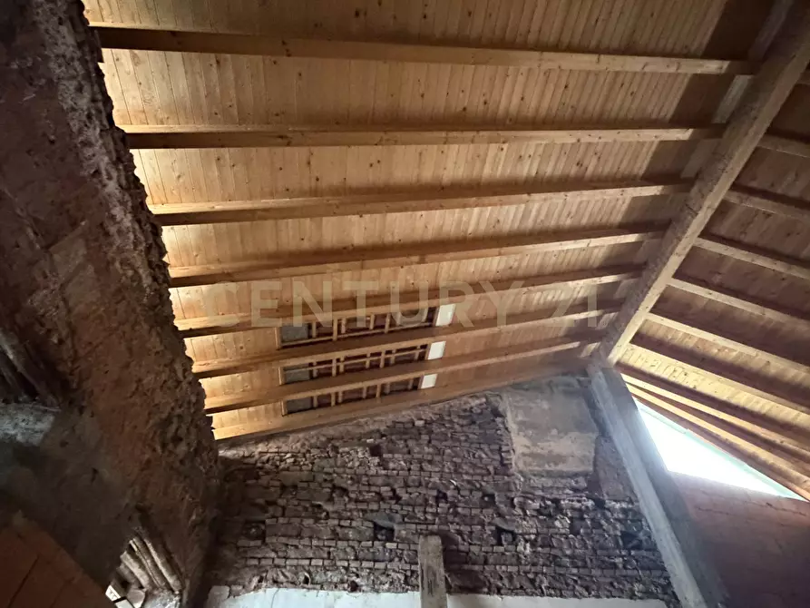 Immagine 11 di Rustico / casale in vendita  in Via Carlo Forlanini 49 a Catania