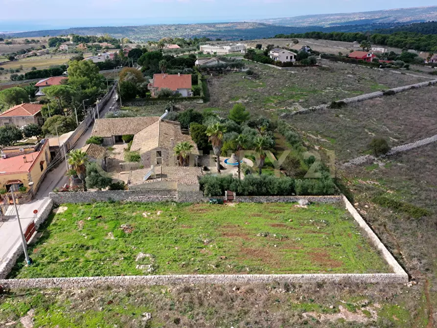 Immagine 45 di Villa in vendita  in Ctr. Pirato Cava Maria 37 a Modica