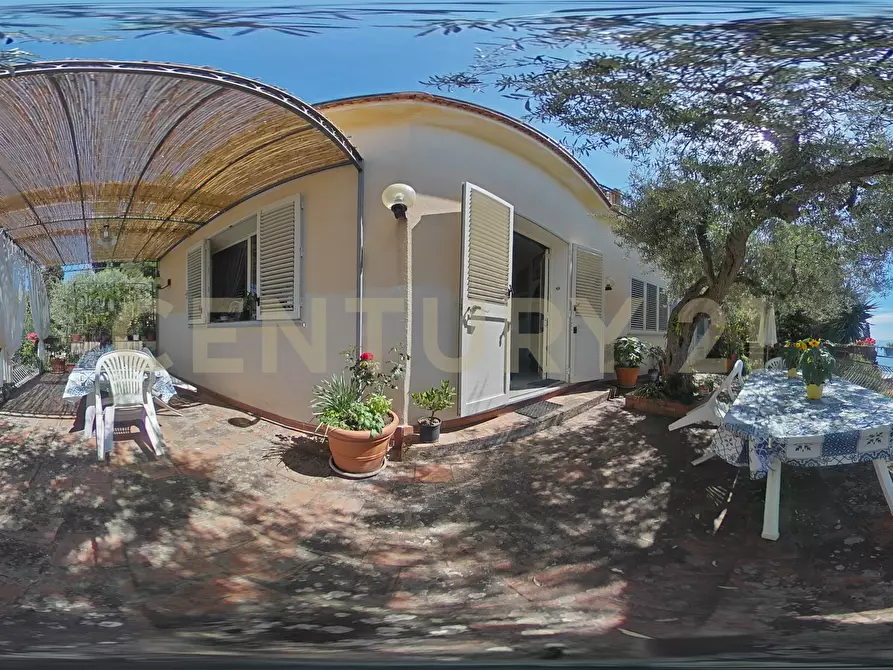 Immagine 84 di Villa in vendita  in Via Leonardo Da Vinci 5 a Taormina