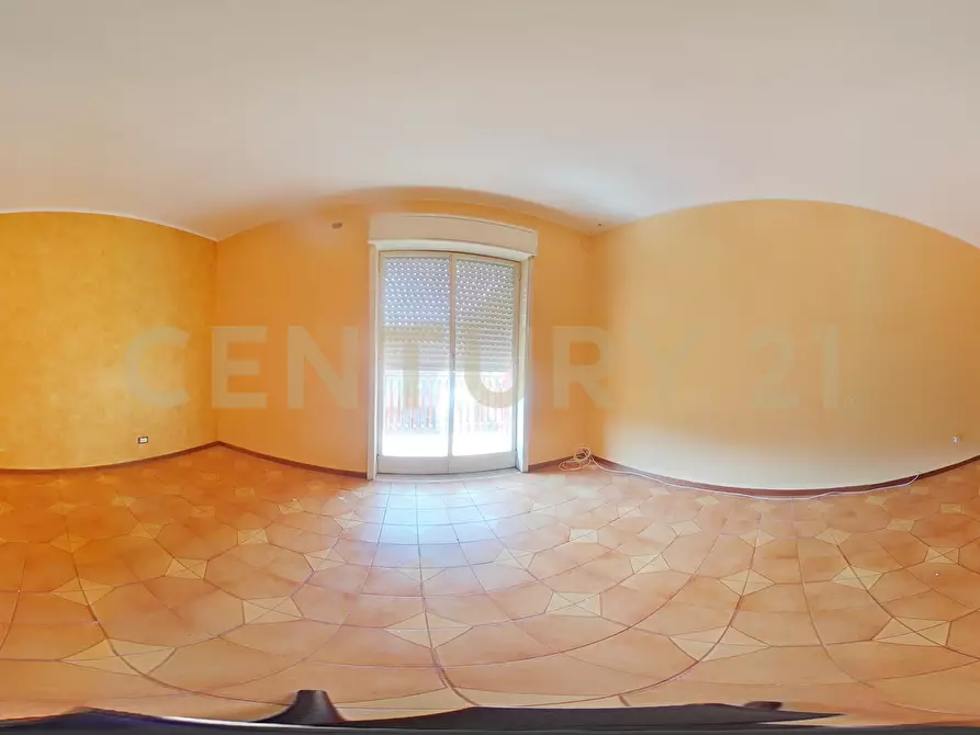 Immagine 50 di Trilocale in vendita  in Via San Nicolò 134 a Aci Catena