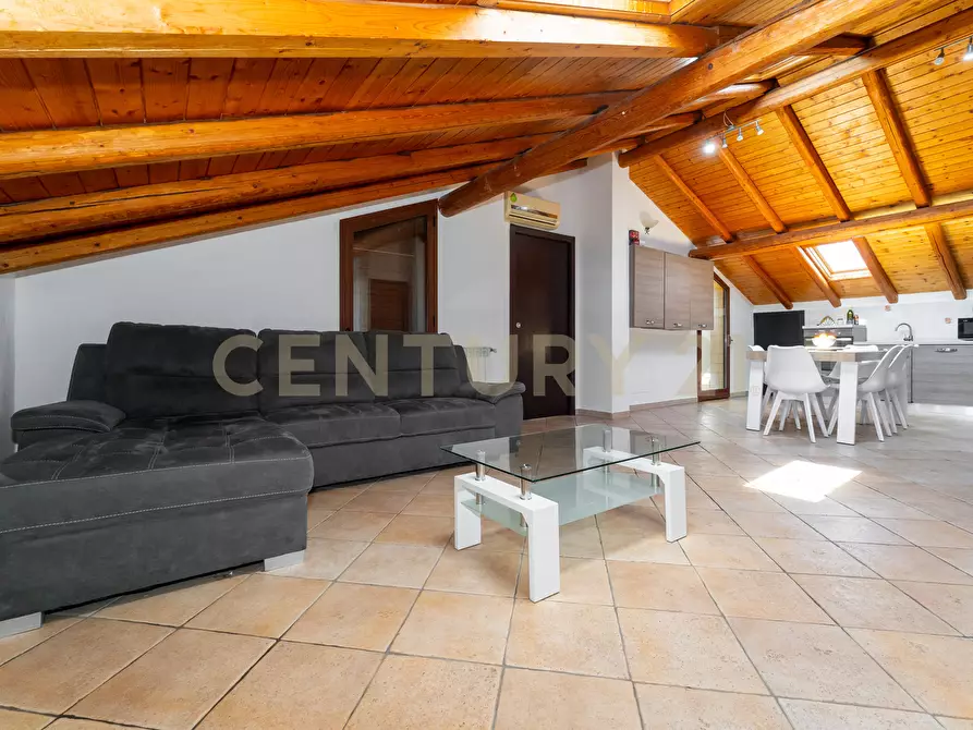 Immagine 9 di Appartamento in vendita  in Via Imola 13 a San Giovanni La Punta