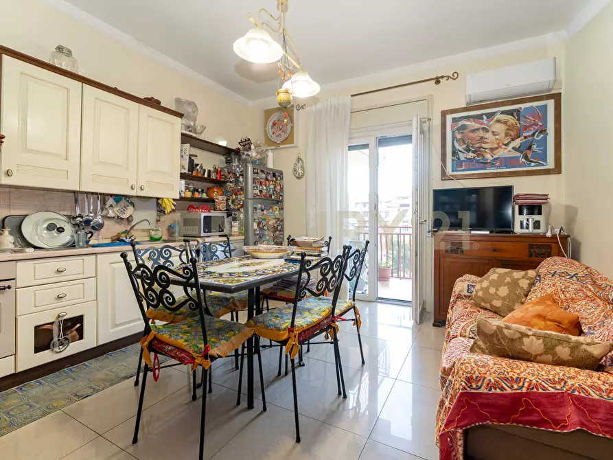 Immagine 14 di Quadrilocale in vendita  in Via Saverio Fiducia 15 a Catania