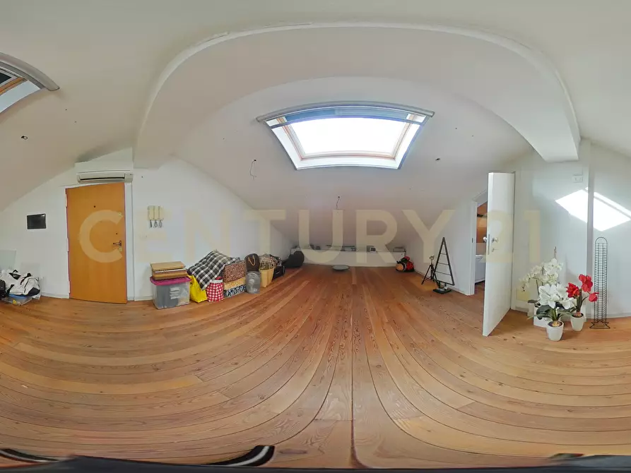 Immagine 73 di Appartamento in vendita  in Via Giovanni Guglielmino 74 a Tremestieri Etneo