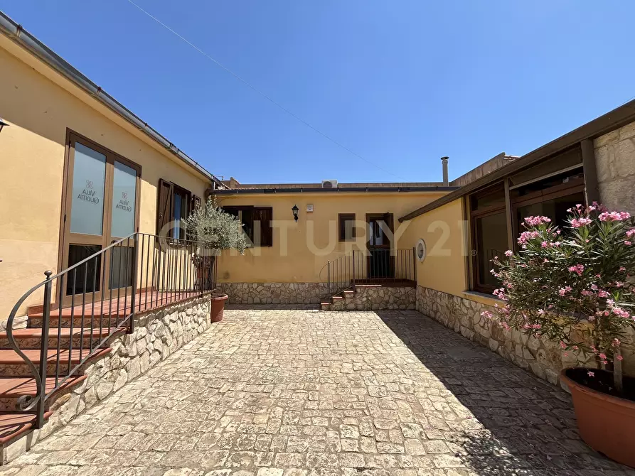 Immagine 25 di Villa in vendita  in Contrada Pirato Cava Maria 37 a Modica