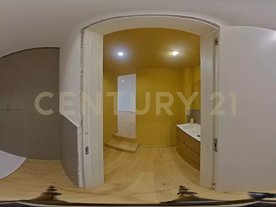 Immagine 26 di Loft/Open space in vendita  in Via dell'Olmata 30 a Roma