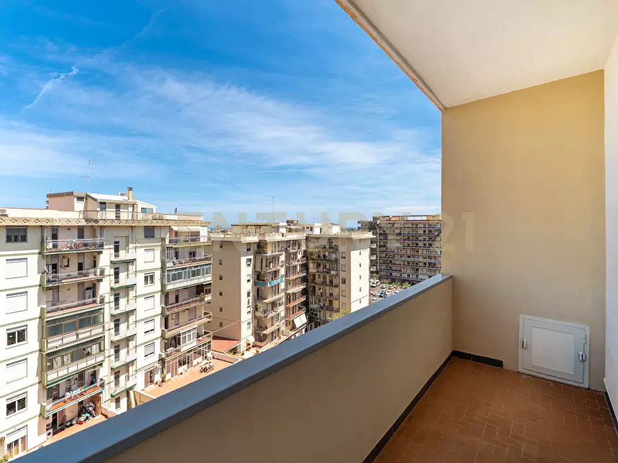 Immagine 45 di Quadrilocale in vendita  in Via Modena 20 a Catania