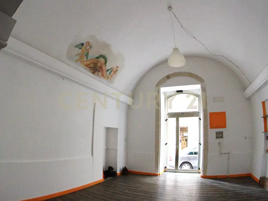 Immagine 2 di Locale commerciale in vendita  in Corso Vittorio Veneto 75 a Ragusa