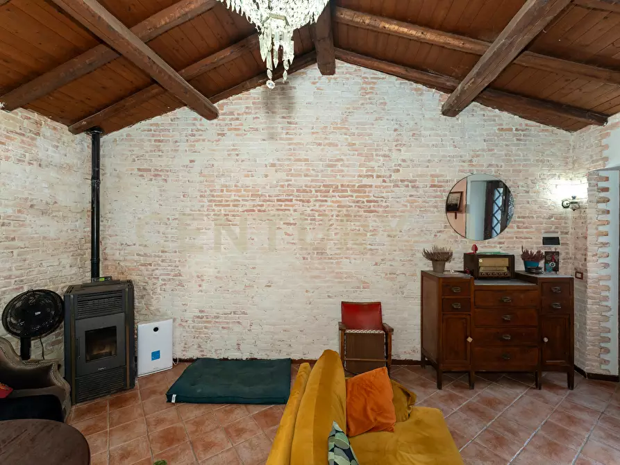 Immagine 37 di Casa indipendente in vendita  in Via Etnea 419 a Tremestieri Etneo