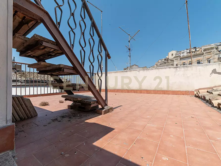 Immagine 37 di Casa indipendente in vendita  in Via Minciardi 38 a Caltagirone