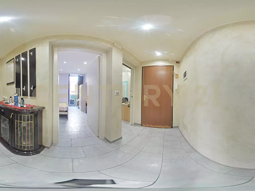 Immagine 52 di Quadrilocale in vendita  in Piazza Miracoli 2 a Catania