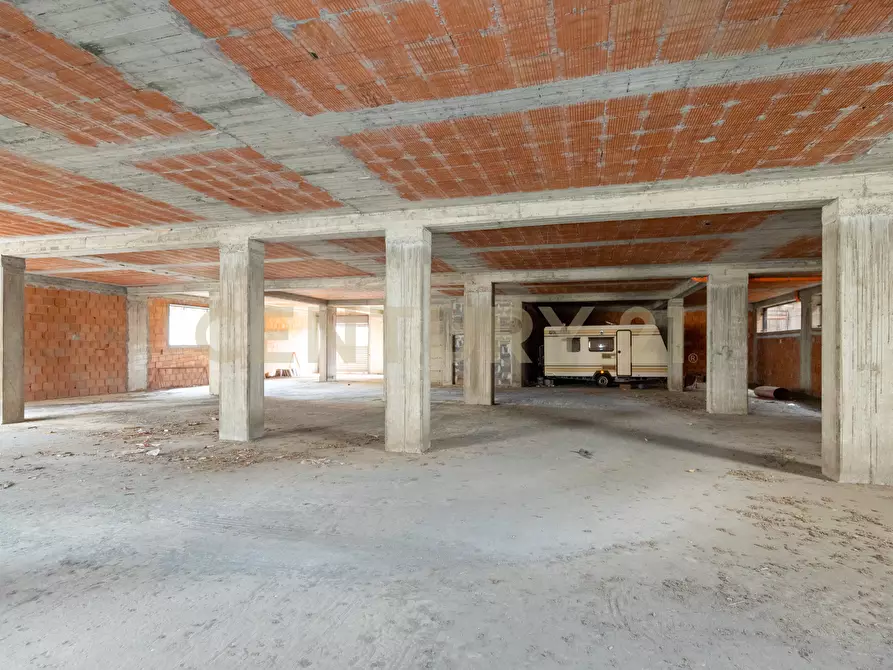 Immagine 30 di Attività artigianale in vendita  in Via Antonio Gramsci 80/84 a Giarre