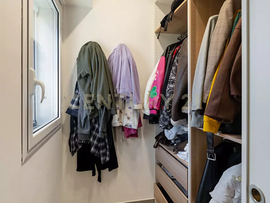 Immagine 30 di Quadrilocale in vendita  in Vicolo  Aurora 8 a Tremestieri Etneo