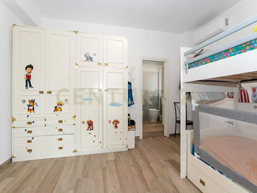 Immagine 28 di Quadrilocale in vendita  in Via Ludovico Ariosto 27 a Acireale