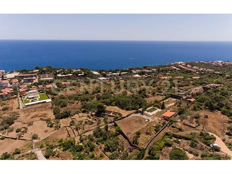 Immagine 15 di Terreno edificabile in vendita  in Via XXI Aprile a Aci Castello