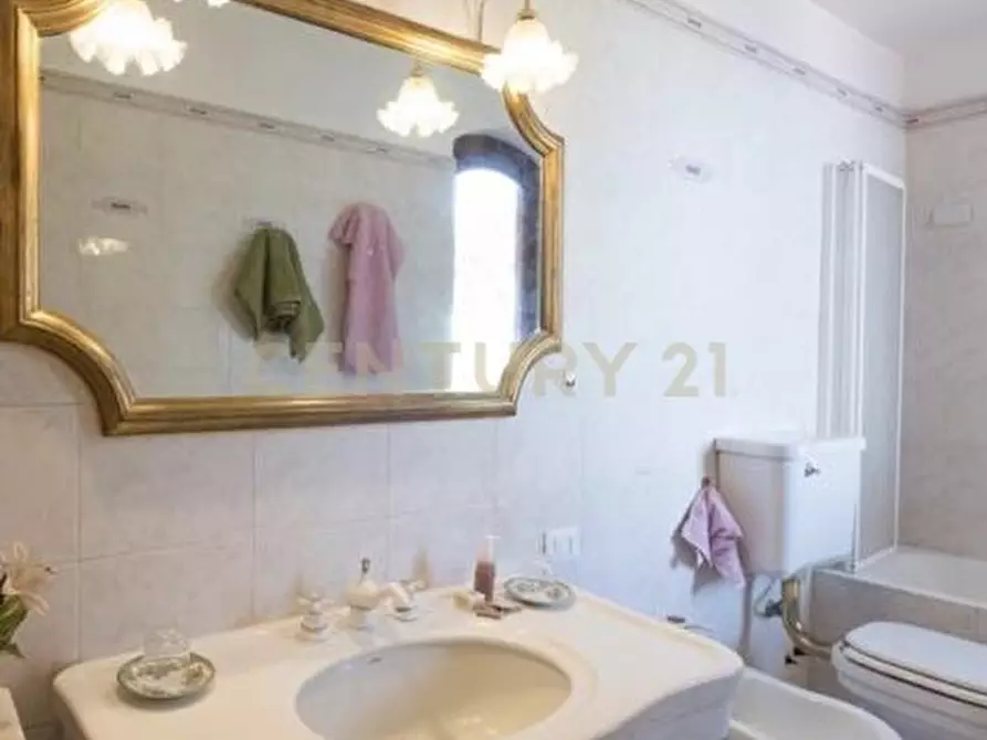 Immagine 48 di Villa in vendita  in manzella sn a Aci Castello