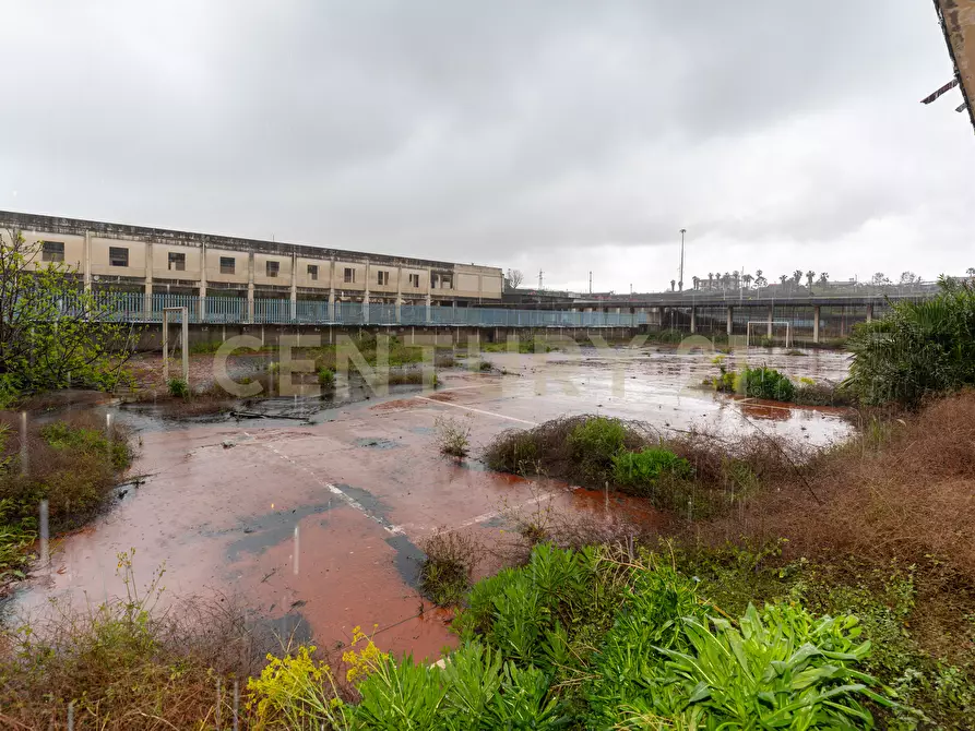 Immagine 14 di Palazzo in vendita  in Via delle Terme 173 a Acireale