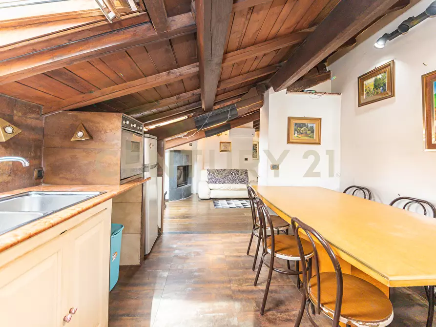 Immagine 10 di Quadrilocale in vendita  in Via Armando Sala 29 a Bracciano