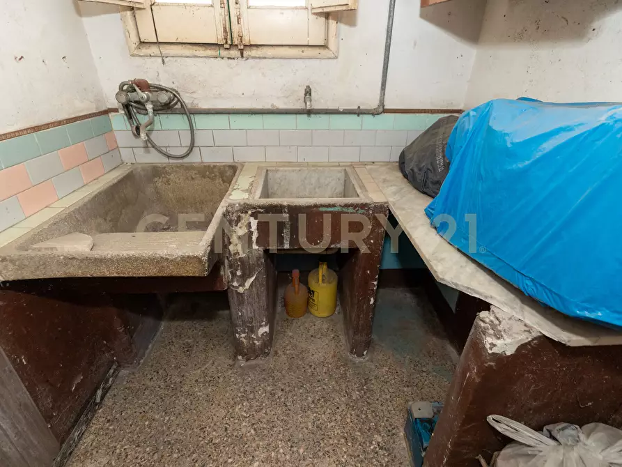 Immagine 28 di Casa indipendente in vendita  in Via Mirko 12 a Catania