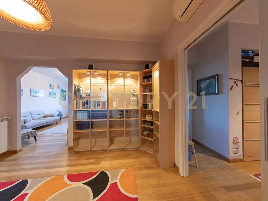 Immagine 2 di Quadrilocale in vendita  in Viale Ippocrate 116 a Roma