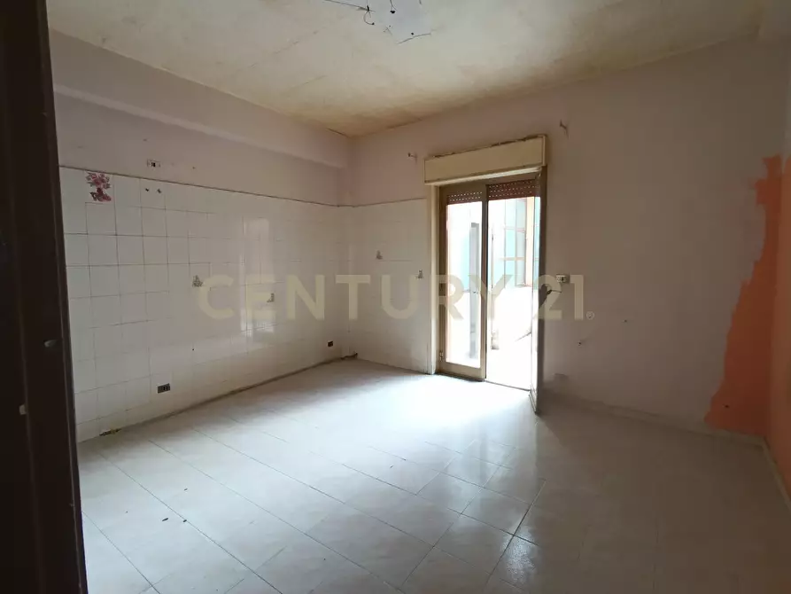 Immagine 27 di Pentalocale in vendita  in Via Nicola Coviello 158 a Biancavilla