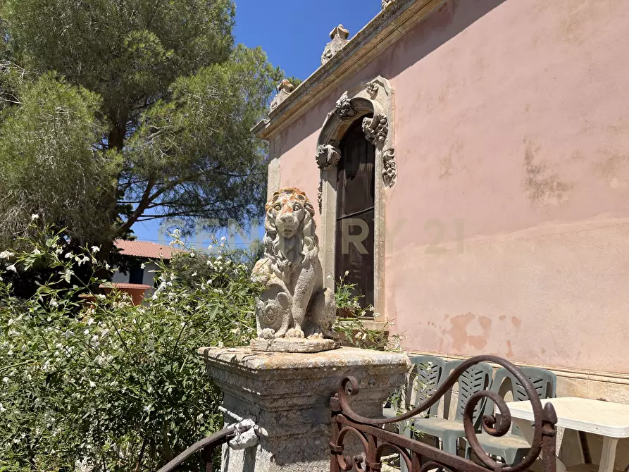Immagine 25 di Villa in vendita  in Contrada Pirato Cava Maria 47 a Modica
