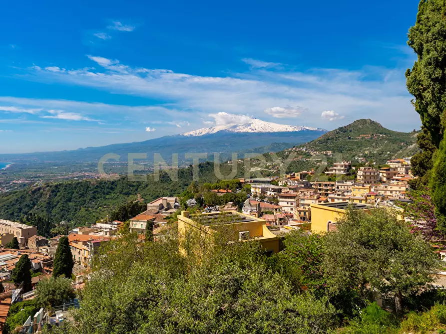 Immagine 61 di Villa in vendita  in Via Leonardo Da Vinci 5 a Taormina