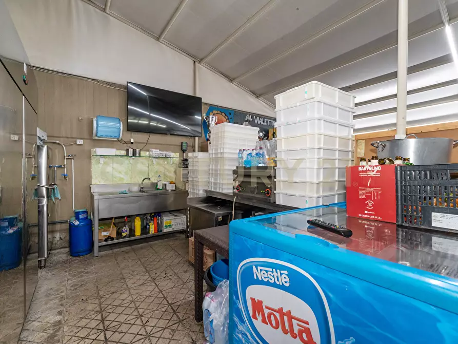 Immagine 36 di Pizzeria / Pub in vendita  in Viale Mario Rapisardi 646 a Catania