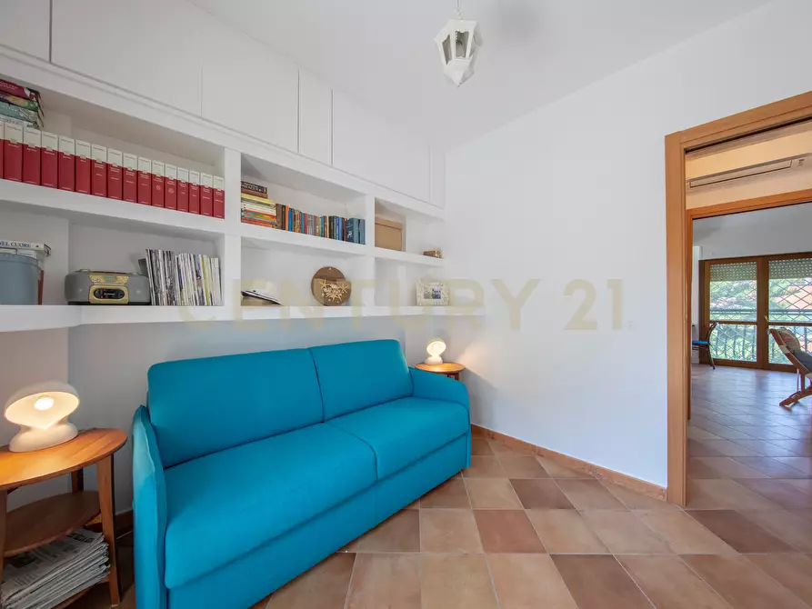 Immagine 25 di Trilocale in vendita  in Via Circeo 16 a Anzio