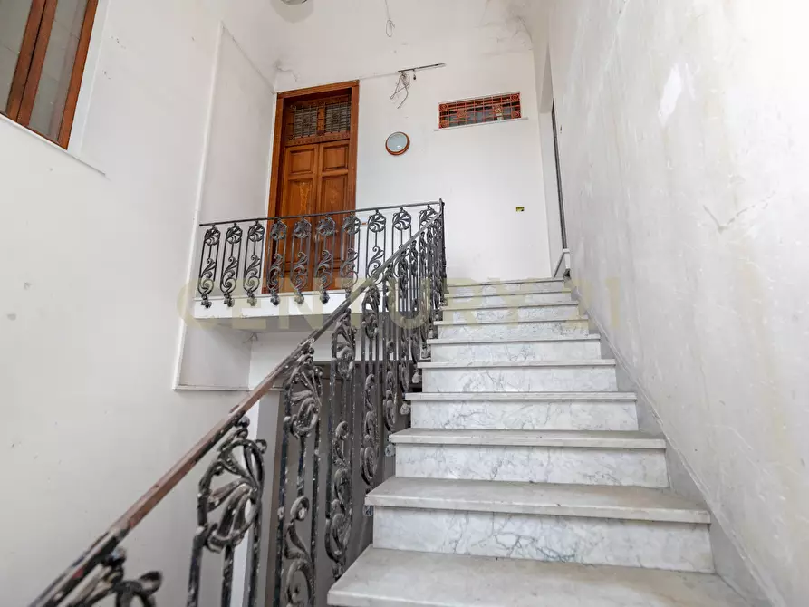 Immagine 8 di Pentalocale in vendita  in Via Lorenzo Maddem 67 a Acireale