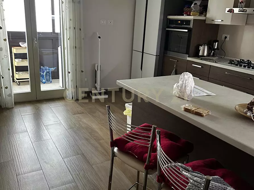 Immagine 5 di Porzione di casa in vendita  in Via delle Gemme 29 a Catania