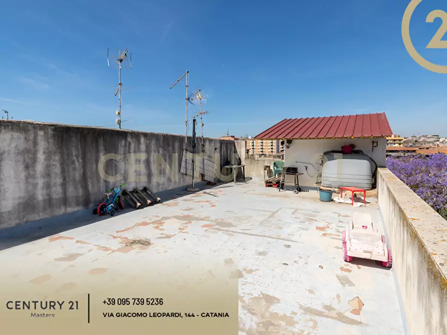 Immagine 52 di Quadrilocale in vendita  in Via F. Bianco 2 a Catania