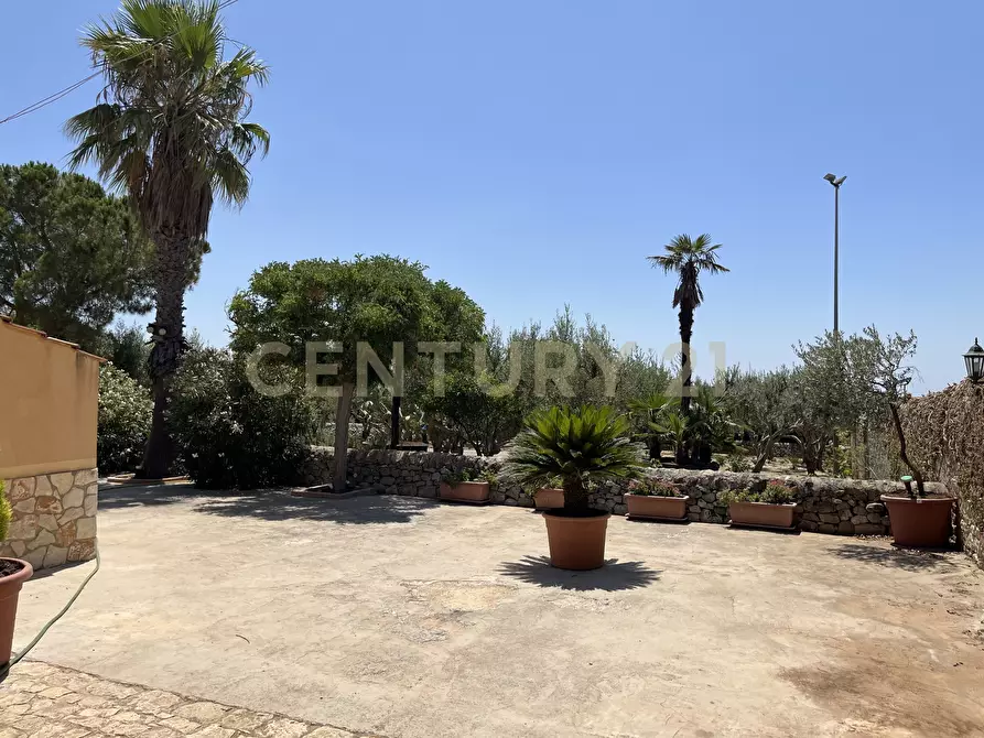 Immagine 29 di Villa in vendita  in Contrada Pirato Cava Maria 37 a Modica