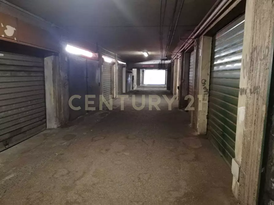 Immagine 7 di Garage in vendita  in Via Francesco Guglielmino 16 a Catania
