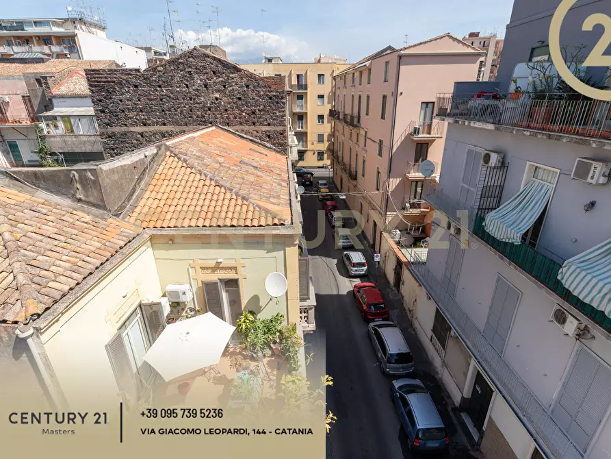 Immagine 49 di Quadrilocale in vendita  in Via F. Bianco 2 a Catania
